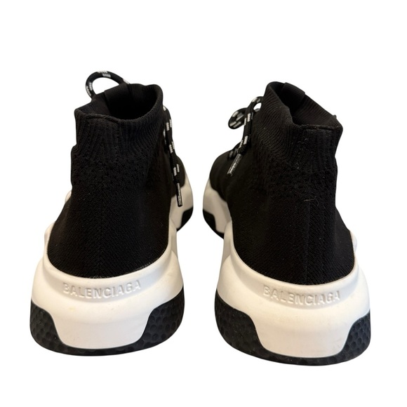 Balenciaga Black and White Speed Trainers - Picture 4 of 9